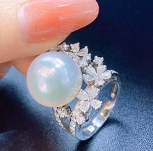 Load image into Gallery viewer, 14-15mm Aurora Australian White South Sea Pearl, Full Round, Flawless

