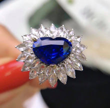 Load image into Gallery viewer, 4.1ct Unheated Royal Blue Sapphire
