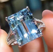 Load image into Gallery viewer, 7.72ct Aquamarine
