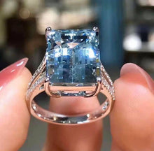 Load image into Gallery viewer, 7.72ct Aquamarine
