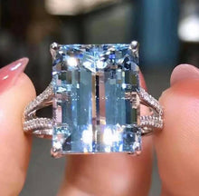 Load image into Gallery viewer, 7.72ct Aquamarine
