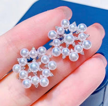 Load image into Gallery viewer, 3.5-4 &amp; 4-4.5mm Akoya Pearls. Pink undertones!
