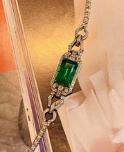 Load image into Gallery viewer, 8.26ct Vivid Green Emerald
