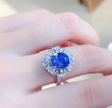 Load image into Gallery viewer, 2.91ct Unheated Cornflower Blue Sapphire
