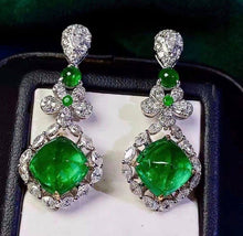 Load image into Gallery viewer, 4ct Vivid Green Emerald (Neon look)
