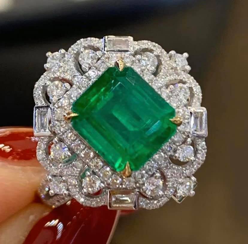 2.7ct MUZO Green Emerald