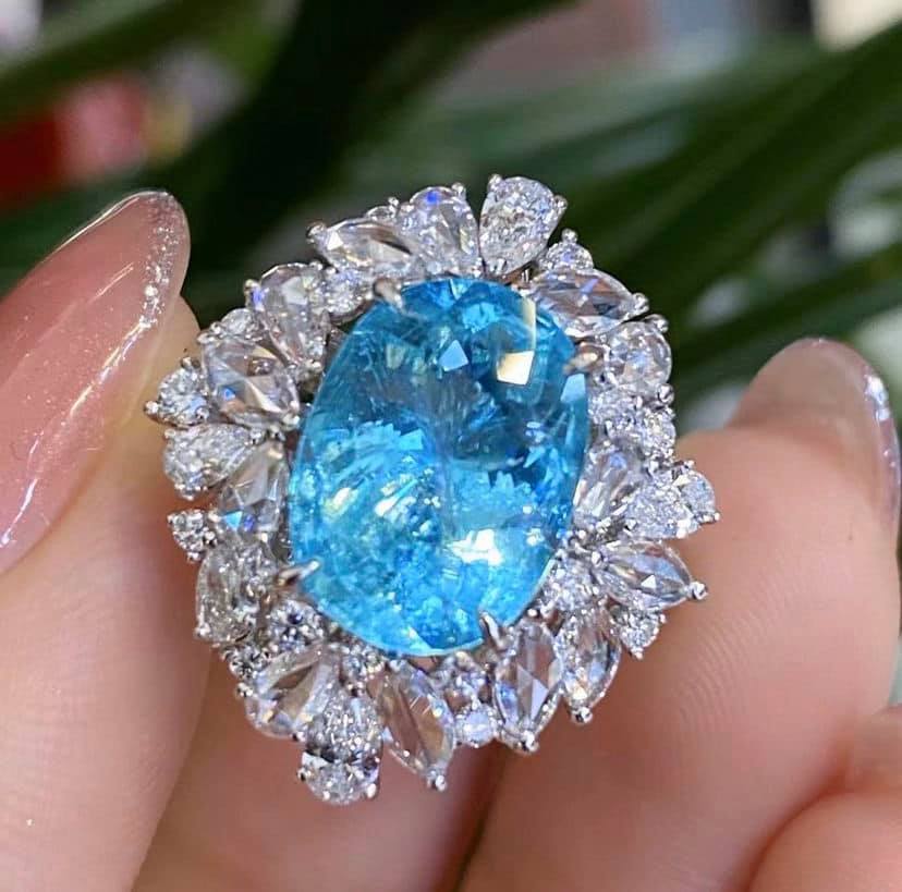 4.84ct Neon Blue Paraiba