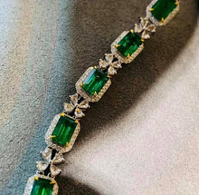 Load image into Gallery viewer, 7.29ct Vivid Green Emerald
