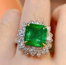 Load image into Gallery viewer, 4.63ct Vivid Green Emerald, GLASSY Look!
