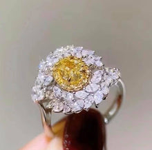 Load image into Gallery viewer, 0.7ct Yellow Diamond
