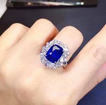 Load image into Gallery viewer, 5.03ct Unheated Royal Blue
