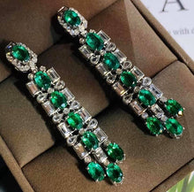 Load image into Gallery viewer, 8.5ct Vivid Green Emerald
