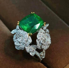 Load image into Gallery viewer, 4.2ct MUZO Green Emerald
