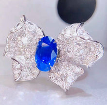 Load image into Gallery viewer, 1.71ct BURMA Unheated Cornflower Blue Sapphire
