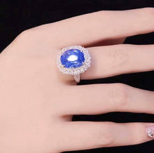 Load image into Gallery viewer, 8.94ct Unheated Cornflower Blue Sapphire
