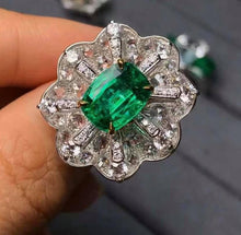Load image into Gallery viewer, 3.07ct Vivid Green Emerald
