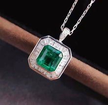 Load image into Gallery viewer, 1.3ct Vivid Green Emerald
