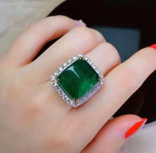 Load image into Gallery viewer, 25ct MUZO Green Emerald (14.9*17.3)
