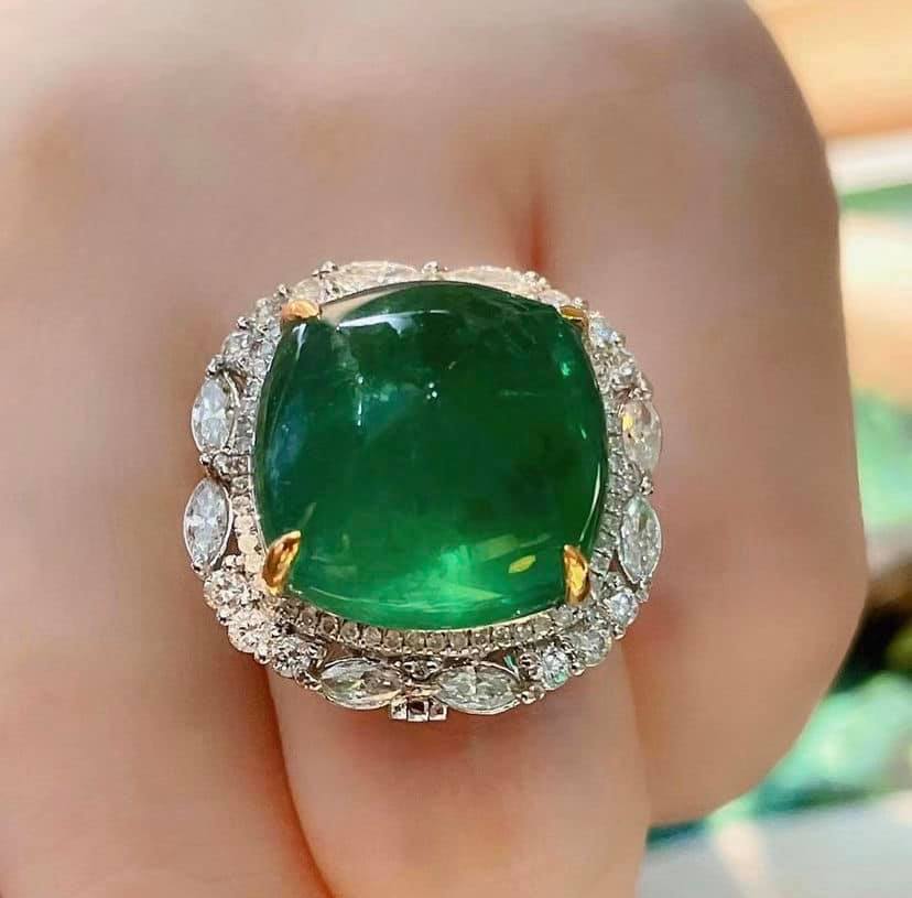 19.2ct MUZO Green Emerald