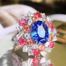 Load image into Gallery viewer, 4.45ct Cornflower Blue Sapphire
