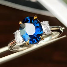Load image into Gallery viewer, 2.12ct UNHEATED Royal Blue Sapphire
