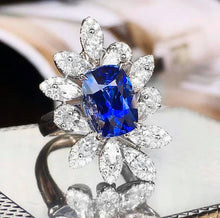 Load image into Gallery viewer, 4.09ct Cornflower Blue Sapphire
