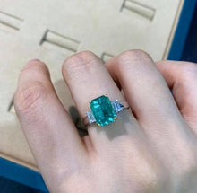 Load image into Gallery viewer, 3.06ct Vivid Green Emerald, Glassy piece!!
