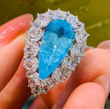 Load image into Gallery viewer, 5.25ct Neon Blue Paraiba
