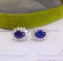 Load image into Gallery viewer, 2.08ct Royal Blue Sapphire (7.21*5.17)
