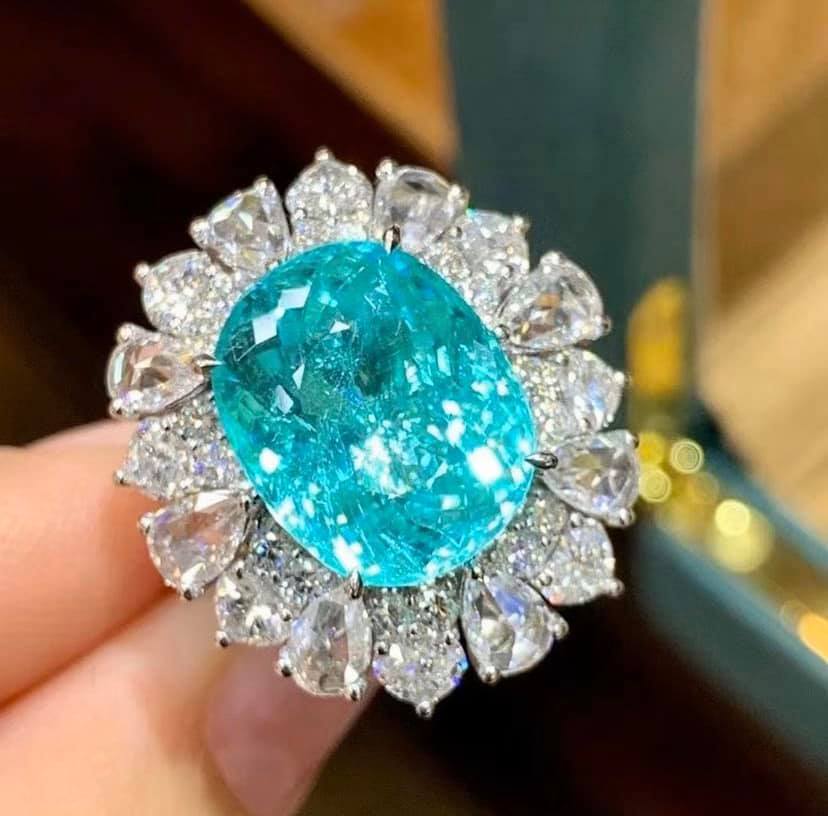 9.03ct Neon Blue Paraiba