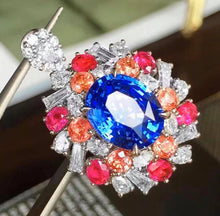 Load image into Gallery viewer, 4.45ct Cornflower Blue Sapphire
