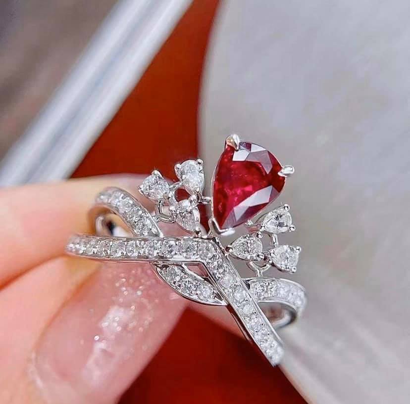 1.07ct Unheated Pigeon Blood Ruby