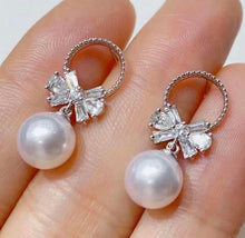 Load image into Gallery viewer, 8-8.5mm Aurora Akoya Pearls, Full round, Excellent Luster, Flawless
