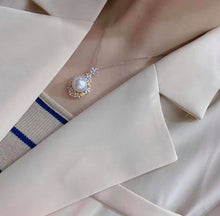 Load image into Gallery viewer, 13.2mm Aurora South Sea Pearls, Pink tone, Insignificant Flaw
