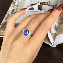 Load image into Gallery viewer, 3.6ct Unheated Cornflower Blue Sapphire
