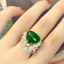 Load image into Gallery viewer, 12.37ct Vivid Green Emerald
