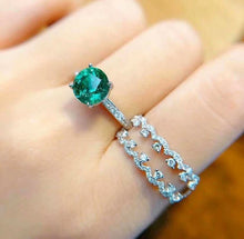 Load image into Gallery viewer, 1.53ct NO OIL INTENSE Green Emerald
