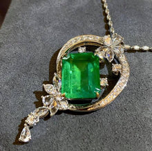 Load image into Gallery viewer, 5.48ct Vivid Green Emerald
