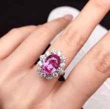 Load image into Gallery viewer, 5.01ct Unheated Color change Sapphire
