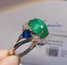 Load image into Gallery viewer, 7.77ct Vivid Green Emerald
