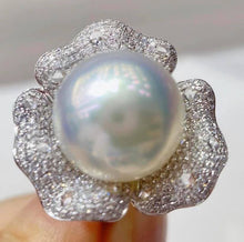 Load image into Gallery viewer, 14.3mm &amp; 9-10mm South Sea Pearls! BEST LUSTER, Full Round, FLAWLESS!
