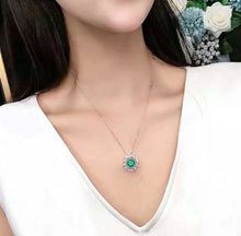 Load image into Gallery viewer, 1.75 Vivid Green Emerald
