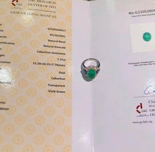 Load image into Gallery viewer, 7.77ct Vivid Green Emerald

