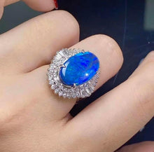 Load image into Gallery viewer, 4ct Black Opal
