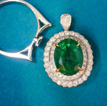 Load image into Gallery viewer, 5.32ct Vivid Green Emerald
