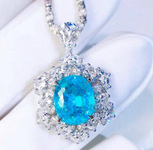 Load image into Gallery viewer, 3.65ct Neon Bluish Green Paraiba
