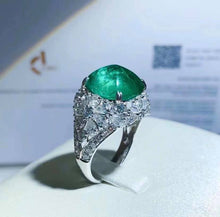 Load image into Gallery viewer, 6.38ct Vivid Green Emerald
