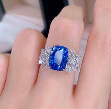 Load image into Gallery viewer, 7.28ct Unheated Cornflower Blue Sapphire
