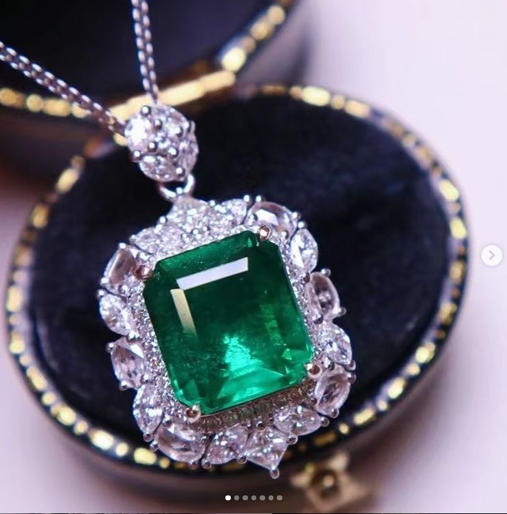 4.2ct MUZO Green Emerald