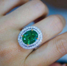 Load image into Gallery viewer, 5.32ct Vivid Green Emerald
